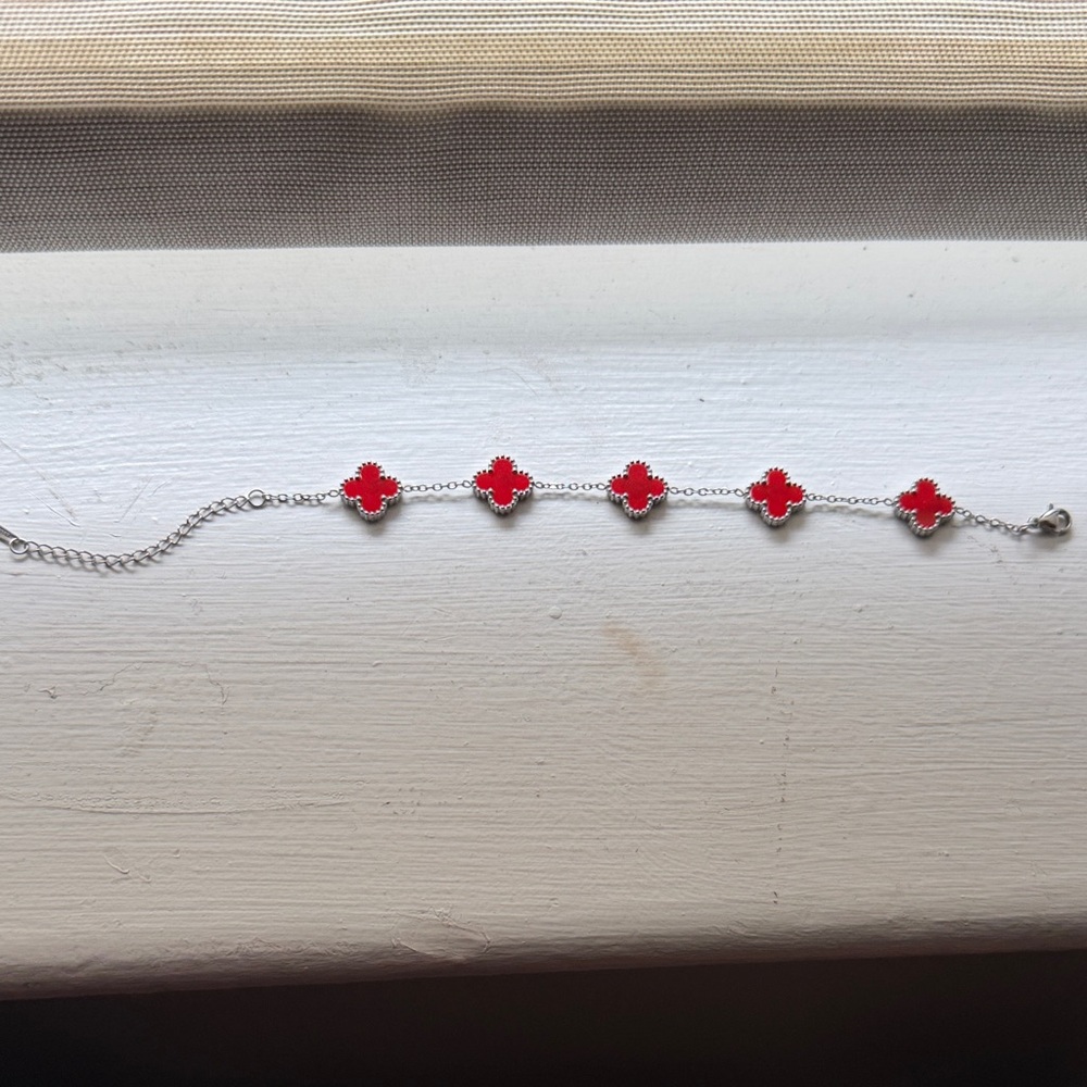Elegant Red Flower Bracelet